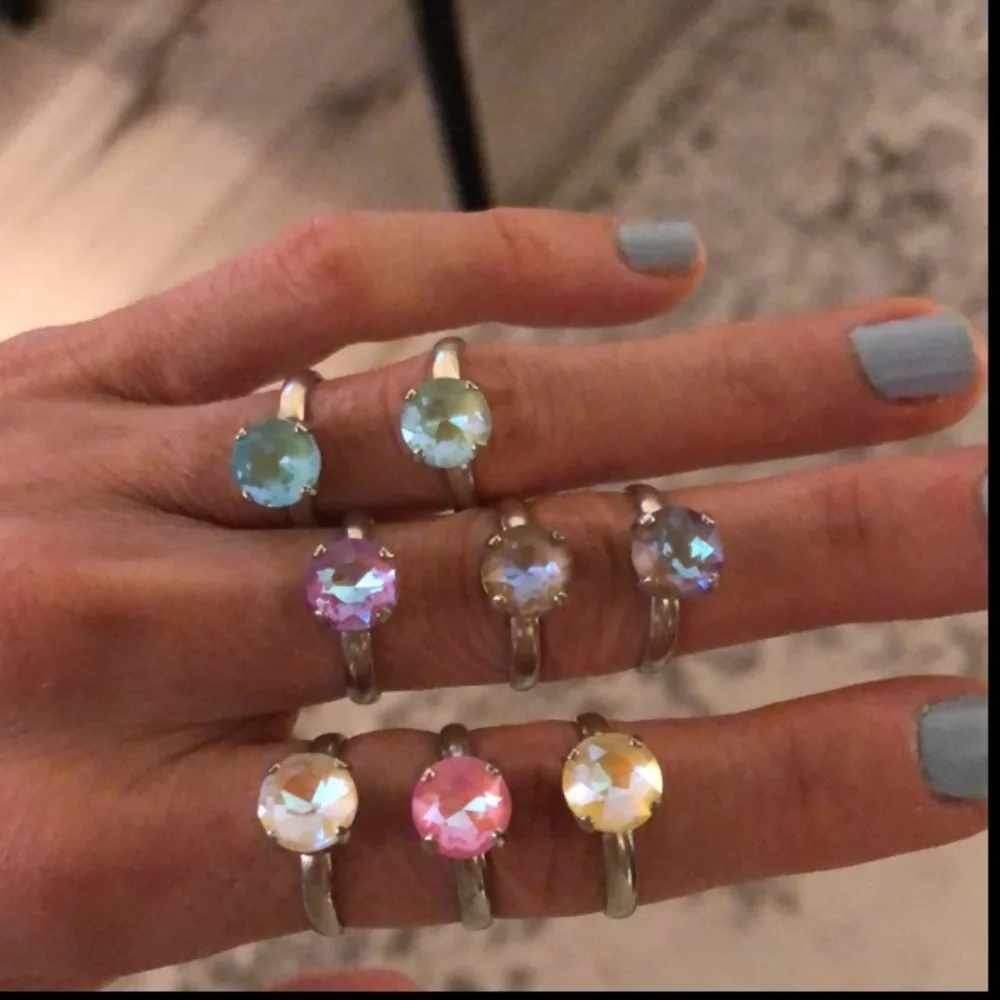 Pink Aurora Borealis + Silver Cystal Ring